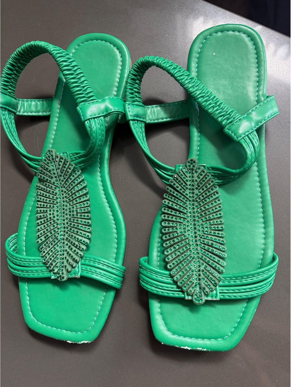 Green Beaded Strap Sandals Size 7.5